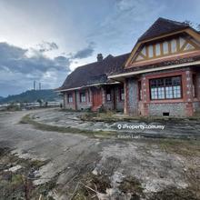 2.79 Acres Commercial Land with Single Storey Detached Building