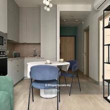 LRT Condo near Pavilion / Freehold ROI 15% / Free Furnished / New Unit