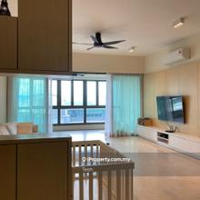 Seni Mont Kiara for Sales