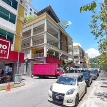 Shop for sales at Taman Melawati