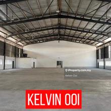 Warehouse 6800 sq ft at Jelutong Perak Road Georgetown For Rent