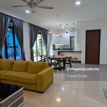Senibong Cove Wateredge Residence 