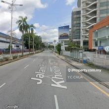 PJ Prime Location 3 Storey Showroom Facing Main Road for Rent