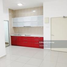 OUG Parklane Freehold Condo for Sale 