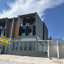Semi Detached Light Industrial at Pine Square Kuching 
