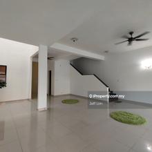 Terrace house for Sale