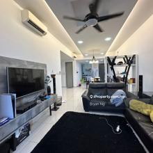 Fully Furnished , Good Condition , Renovation Unit , Open View
