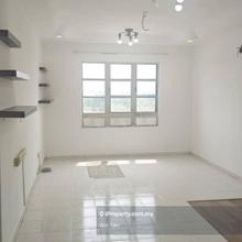Renovated unit/Good Condition/City View