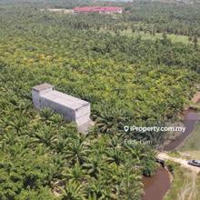 Land with building @ Tanjung karang