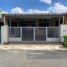 5 Bedrooms 6 bathrooms single storey terrace for rent near kcm ecm