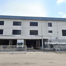 Subang Jaya warehouse for rent