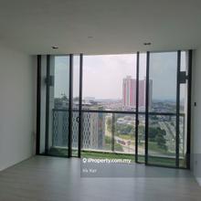 Square One City 2r2b unit. Very clean . Dont miss this opportunity. 