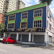 3 Storey Corner Shop @Jalan Damai Mewah Kajang For Rent 