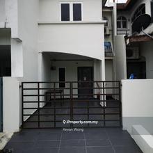 Taman Sri Gombak Fasa 10 Landed House Facing Empty Extra Parking