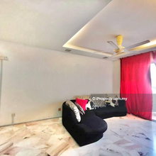 Saraka Apartment Puchong Near Wawasan Park P/F well kept F/H