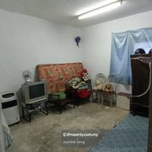 Haji Manan Kluang Flat For Sale