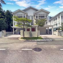 Fully Renovated Villa Serene Kiara Desa Sri Hartamas near Mont Kiara