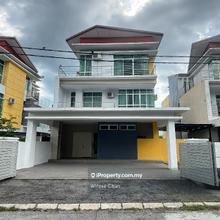 Lahat Mine resort 2.5 Storey Bangalow For Sale