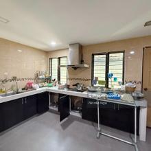 Bandar Menjalara , Limited Extra Long Unit 