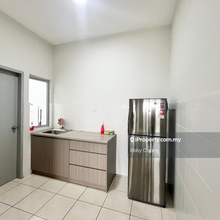 Partly Furnished for Rent. 3 Bedrooms. Rumah Sewa