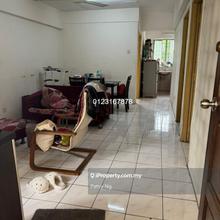 Pangsapuri Taman Tasik Sg Chua, Kajang, 3 Rooms 2 Baths Flat for Sale