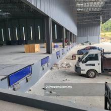 Loading Bay Warehouse for Rent