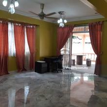 Taman Tasik Semenyih Renovated Double Storey Bungalow 4000sq.ft 