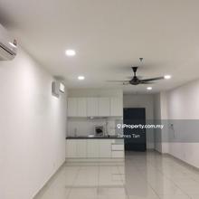 Sofo unit & 1 bathrooms, Kitchen Cabinet, Well Kept and Renovated