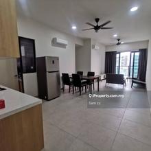 Modern design, built in kitchen, mid valley & kl sentral