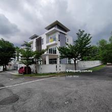 Bandar Sungai Long 