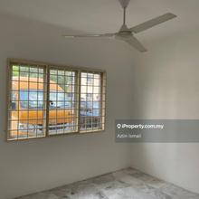 Ground Floor Rose Apartment Saujana Utama Selangor 