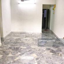 Corner Unit 3 Carpark Prime Location