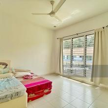 Gated Guarded, 2 Sty House 22x70, Taman Semenyih Mewah Fasa 4, Nego