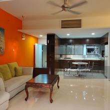 A beautiful well maintained 1 bedroom unit.