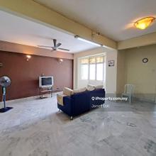Goodyear Court 9 - Partially Furnished unit for Sale