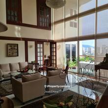 Penthouse with big balcony and walking distance to Iskl international