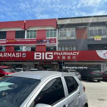 Kajang Town Nearby Bank Ground Unit for Rent, 22 x 82 
