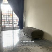 Kesuma Apartment, Bandar Kinrara Apartment. Nearby schools and LRT