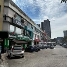 3-storey corner shoplot, good facing @ Kuchai Entrepreneur Park - sale