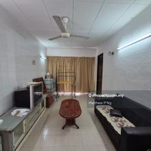 Medan Lumba Kuda - 850' - 1 Car Park - Partly Renovated - Georgetown