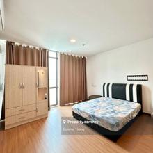 Summer Mall Suites Studio 