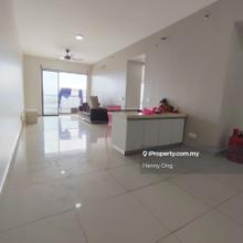 Low Floor/Non Bumi/Renovated/Partly Furnish/Facing South/Well Kept