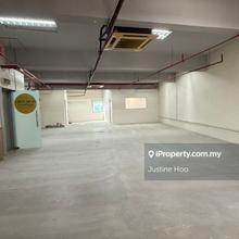 Partially office, with partition rooms, 2 units big air cond