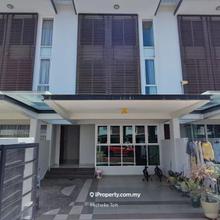 Melaka Renovated house near club swimming pool