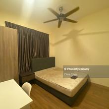 Small Room for Rent