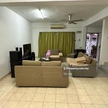 Gated And Guarded Freehold