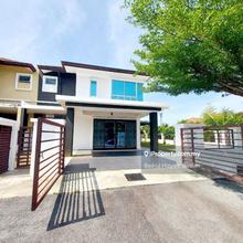 Semi-D house for Sale
