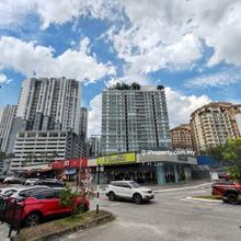 Shah Alam Seksyen 13 corner main road 2 stry near masjid bank eco hero