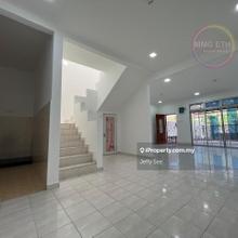 2 Sty Terrace End Lot Bukit Tinggi 2, Klang Walking Distance to AEON