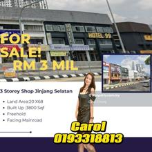 3 Storey Shop Facing  Mainroad Jinjang Selatan For Sales